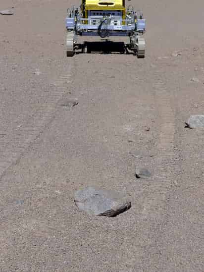 Durante cinco días a mediados de este mes, el SAFER estuvo explorando en los alrededores del observatorio espacial del Cerro Paranal, manejado por control remoto desde Inglaterra. (EFE)