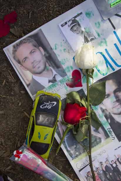 El adiós. Los familiares no dieron la fecha en la que se llevará a cabo el servicio funerario del actor, pero será en el panteón Forest Lawn.