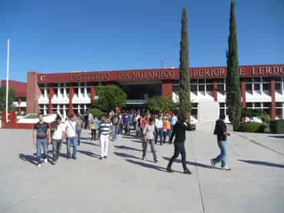 Conflicto. Maestros del Tecnológico de Lerdo se encuentran inconformes con situación laboral que se mantiene en el plantel.