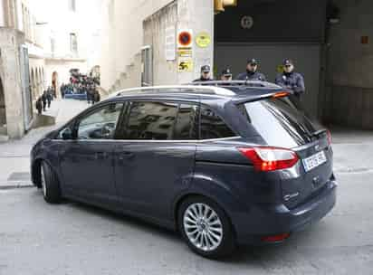 La infanta Cristina acudió hoy a los juzgados de Palma para declarar como imputada en el caso Nóos. (EFE) 