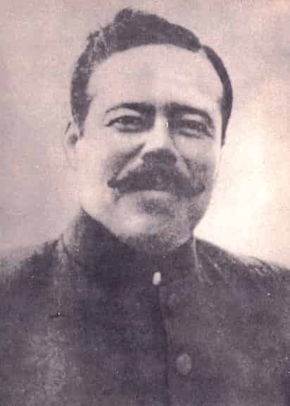 Gral. Francisco Villa. Esta foto aparece en el libro Pancho Villa, de Marte R. Gómez, publicado en 1985 por Lecturas Mexicanas.