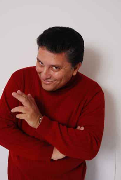 Show. El comediante lagunero Rogelio Ramos presentará hoy su espectáculo Pueblo chico, infierno grande en un teatro de la región.