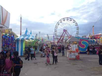 Inauguración. Ayer se puso en marcha la Expo Feria Gómez Palacio 2014 “la feria la hacemos todos”.