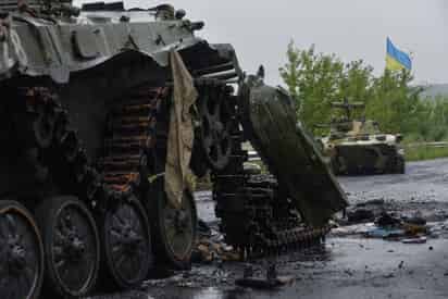 El Tanque de Guerra, también llamado carro de combate, consiste en un vehículo blindado utilizado para atacar y que no tiene mayores complicaciones para desplazarse en terrenos difíciles a velocidades que otros vehículos de guerra similares no conseguirían. (ARCHIVO)
