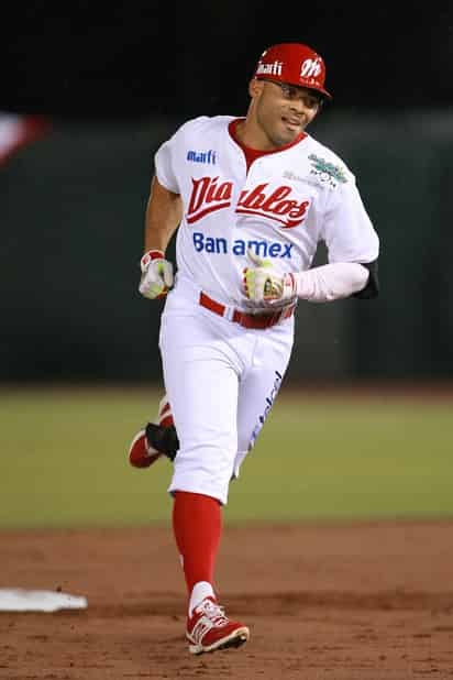 Diablos Rojos del México se alzó esta noche con su corona número 16 de su historia en la Liga Mexicana de Beisbol (LMB), tras vencer por pizarra de 9-8, en 10 entradas, a Pericos de Puebla. (jammedia) 