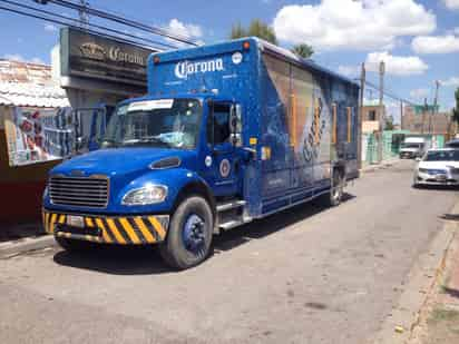 Asalto. Volvieron a robar un camión repartidor de cerveza en Gómez Palacio, ahora fue en la colonia Brittingham.