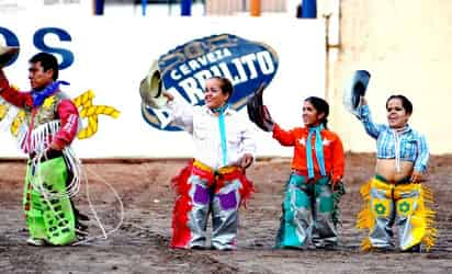 Un gran espectáculo se ha programado para la próxima semana en la Plaza de Toros Torreón, con emociones para chicos y grandes. (Especial)