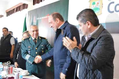 Homenaje. El Gobierno del Estado reconoció la labor del general Cuauhtémoc Antúnez Pérez, próximo a jubilarse .