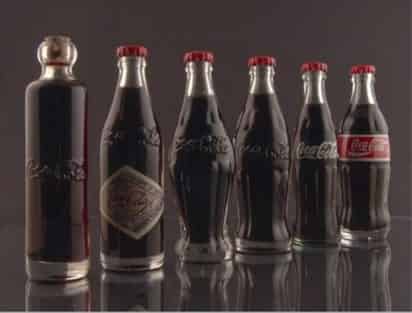 Suman 300 mil millones de botellas Coca-Cola vendidas en sus 100 Años. (Twitter)
