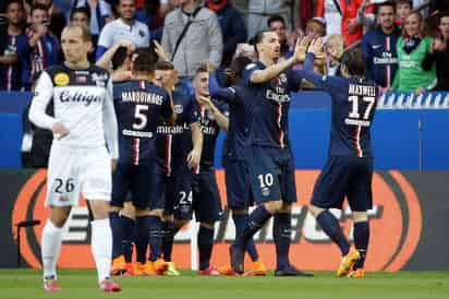 Con la victoria del viernes y la derrota del Lyon el sábado, el PSG es prácticamente el campeón de la Liga francesa. (AP)