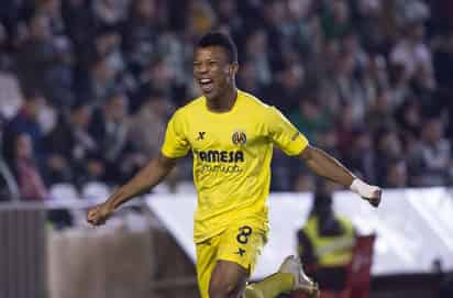 El nigeriano Ikechukwu Uche ya entrenó al parejo con Tigres. (EFE)