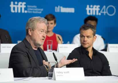 Equipo. Scott y Damon durante la presentación del filme a la prensa.