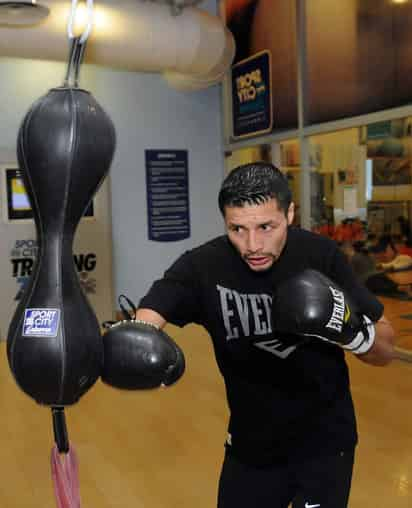 Jhonny González, boxeador profesional mexicano. (Archivo)