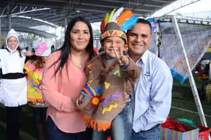 

Rocío, Emiliano y Miguel.