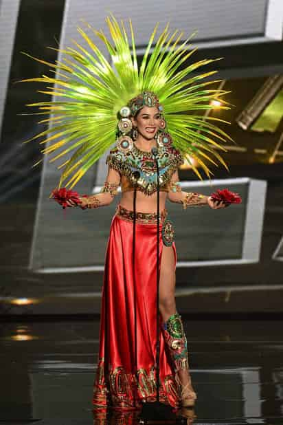 Concursante. La representante de México, Wendy Esparza lució en el evento preliminar el traje típico, traje de baño y vestido de gala.