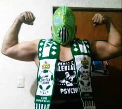 El rudo Psycho, quien también es ferviente aficionado a los Guerreros del Santos Laguna, encabeza el cartel de esta tarde. (Especial)