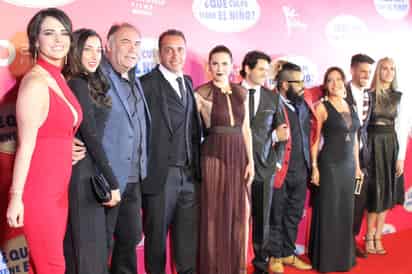 El elenco asistió al estreno de la película. (EL UNIVERSAL)