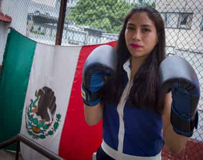 La boxeadora Victoria Torres perdió ante Katie Taylor. (Notimex)