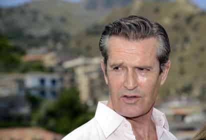 El actor y productor británico Rupert Everett, quien captó la atención de la industria por la interpretación de un homosexual en la película Otro país (1982), celebra 57 años de vida. (ARCHIVO)
