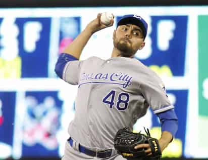 Joakim Soria obtuvo su décimo 'hold' de la temporada; bajó su efectividad a 3.41. 