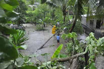 Daños. El huracán 'Earl' ha dejado gran destrucción a su paso en países de Guatemala y México.
