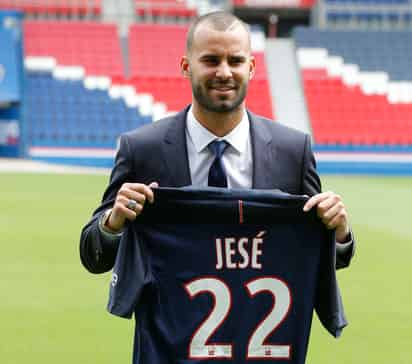 Jesé Rodríguez firmó por cinco temporadas con el multicampeón francés. (AP)