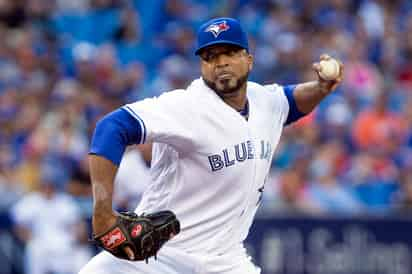 Francisco Liriano aceptó 4 carreras (3 limpias) en 5 entradas. Francisco Liriano logra su primer triunfo con Toronto