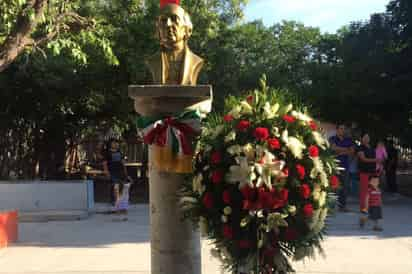 Actos. Como lo había anunciado la Dirección de Educación en Lerdo se realizaron diversas actividades conmemorativas. (EL SIGLO DE TORREÓN)