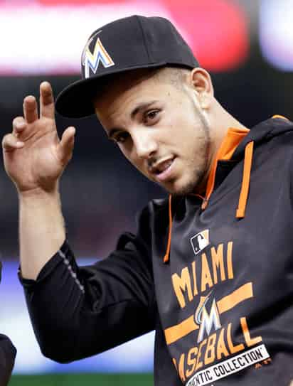 Los Marlins le tomaron en el draft de 2011 y Fernández debutó en las mayores dos años después. Durante sus cuatro temporadas con los Marlins, Fernández fue seleccionado dos veces para el Juego de Estrellas. (AP)