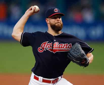 Kluber tuvo una buena salida ante Medias Rojas de Boston en la serie divisional, en siete entradas no permitió carreras. (AP)