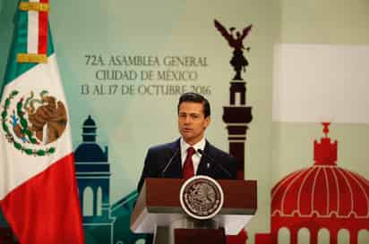 En su cuenta de Twitter @EPN, el mandatario deseó suerte a la empresa televisiva y resaltó que con ello “habrá nuevos contenidos y más opciones de entretenimiento e información para todos”. (ARCHIVO)