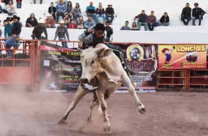 La empresa UCR Rodeo Raptor Extreme desea incentivar en los jóvenes laguneros este deporte extremo. Buscan nuevos jinetes de rodeo