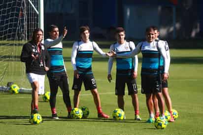 Luego del resultado de las Chivas en su debut, el conjunto jalisciense puso la mira en el duelo de este sábado, ya con la tranquilidad de haber iniciado con el pie derecho el torneo.
