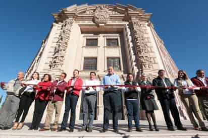 Desarrollo. Gobernador de Coahuila entrega áreas remodeladas en el Instituto Tecnológico. (CORTESÍA)