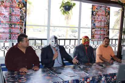 Silver King y Silver King Junior encabezaron la reunión en la que se compartieron los detalles de esta velada en Gómez Palacio. Presentan nueva función de lucha libre Triple A