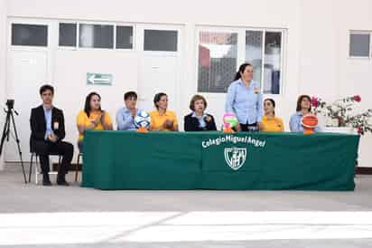 El acto se celebró en las instalaciones del colegio. (EL SIGLO DE TORREÓN)