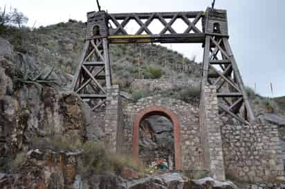 Visitas. En el periodo de Semana Santa aumenta el turismo en el Puente de Ojuela de Mapimí.