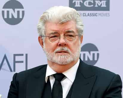 El cineasta estadounidense George Lucas, reconocido por su exitosa saga de La guerra de las galaxias, celebra este domingo su cumpleaños número 73. (ARCHIVO)