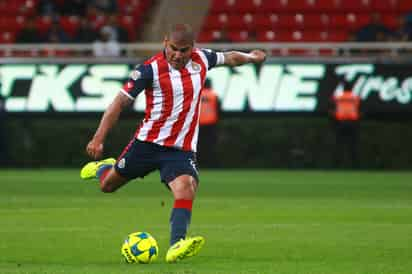 El zaguero Carlos Salcido afirmó, en conferencia de prensa, que ser campeón con Chivas es el único objetivo que tiene en este momento. (Jam Media)