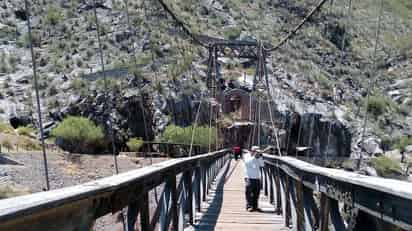 Destaca. El Puente de Ojuela es una de las atracciones turísticas más importantes de Mapimí.