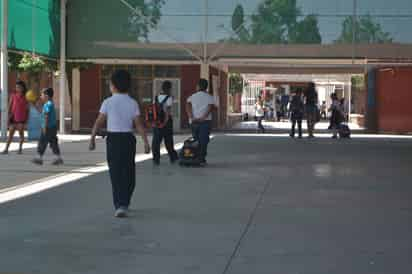 Programa. Según la SEP, la meta es que, desde las escuelas normales todos los maestros tengan un manejo adecuado del inglés. (ANGÉLICA SANDOVAL)