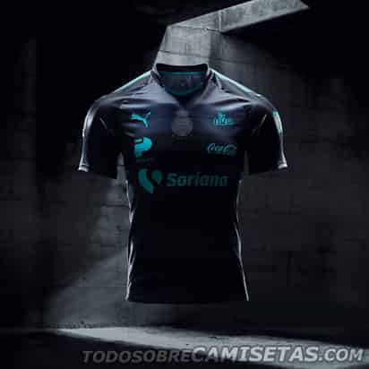 A través de portal Todo Camisetas, la camiseta de visitante del equipo lagunero se filtró.
