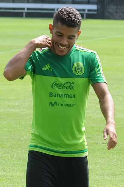 El mediocampista mexicano se reuniría con su hermano Giovani en Los Ángeles. Jonathan dos Santos, al Galaxy de la MLS