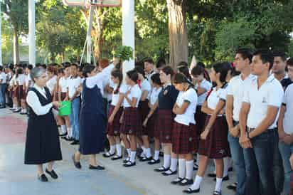 Bendición del Ciclo Escolar de la Academia de Villa de Matel