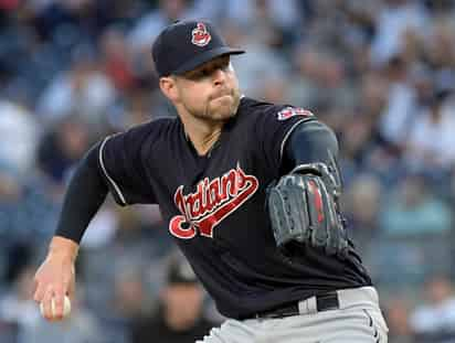 Corey Kluber llegó a 13 victorias en la campaña luego de permitir dos carreras en ocho entradas ante los Yanquis de Nueva York. (AP)