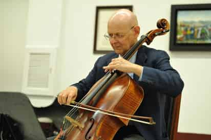 El programa. Durante el concierto de Camerata el solista invitado será el maestro Carlos Prieto. (CORTESÍA)