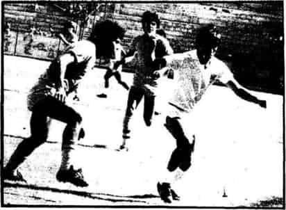 El encuentro tuvo lugar en el majestuoso Estadio Moctezuma, que era testigo del inicio de la historia del equipo grande de La Comarca. (EL SIGLO DE TORREÓN)