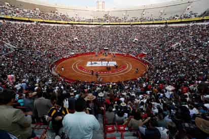 La Plaza México está lista para el duelo Soñadores de Gloria. Monumental Plaza México, sin daños