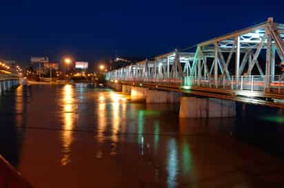 Emblema. El Puente Plateado se ha vuelto un icono para la ciudad. (EL SIGLO DE TORREÓN)