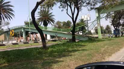 El director del cuerpo de bomberos capitalino, Raúl Esquivel, indicó que servicios de emergencia se dirigen a la zona. (ESPECIAL)